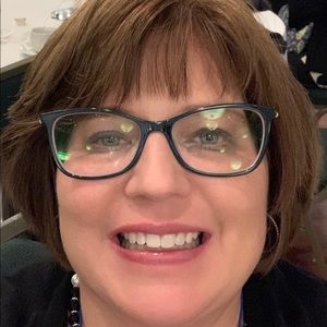 Meet your Posher, Cara